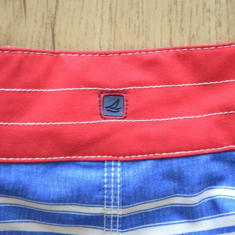Sperry Swim Trunks Size 34